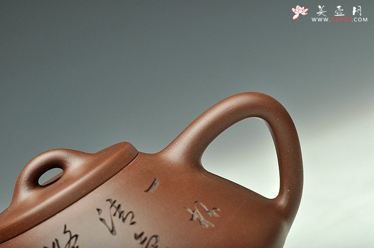 紫砂壶图片：骨肉均挺 进步明显 全手子冶石瓢 张听刚装饰 - 宜兴紫砂壶网