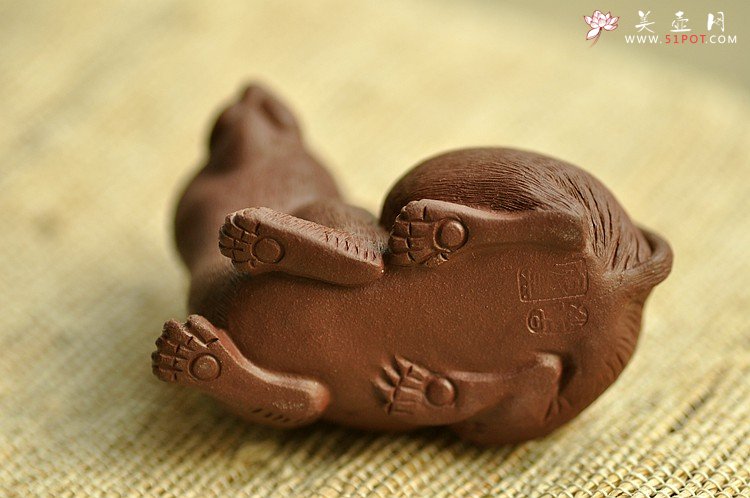 紫砂壶图片：精品拉毛版十二生肖 栩栩如生 做工精细 - 宜兴紫砂壶网