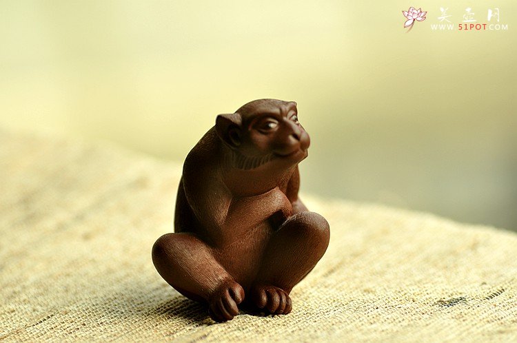 紫砂壶图片：精品拉毛版十二生肖 栩栩如生 做工精细 - 宜兴紫砂壶网