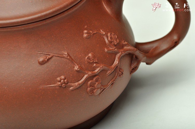 紫砂壶图片：传统实用 寓意吉祥 松梅常青之潘韵 - 宜兴紫砂壶网