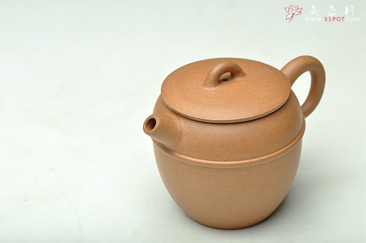 紫砂壶图片：美壶特惠 茶人最爱 实用巨轮系列之段泥小壶之二 仿清巨轮~ - 宜兴紫砂壶网