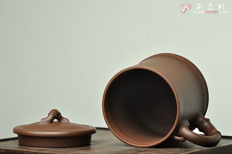 紫砂壶图片：厚重大气 居不可无竹 清韵杯 精品老紫泥and黄龙源青段 不接受定做 - 宜兴紫砂壶网