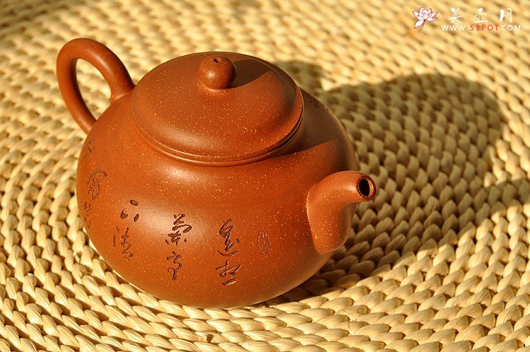 紫砂壶图片：饱满圆润 优质降坡泥 全手灵丰 遥想兰亭下清风满竹林 - 宜兴紫砂壶网