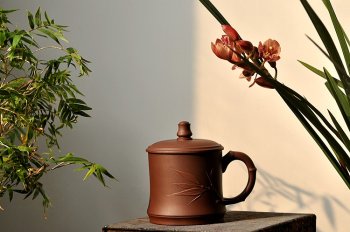 紫砂壶图片：美壶特惠 黄龙山原矿青水泥 高温竹节盖杯 - 宜兴紫砂壶网