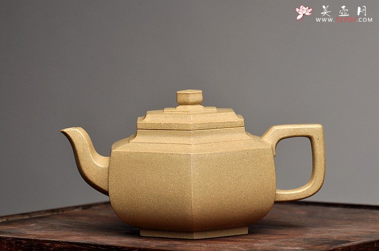 紫砂壶图片：许学军经典代表作 难得好工 精品本绿  全手雪华 - 宜兴紫砂壶网