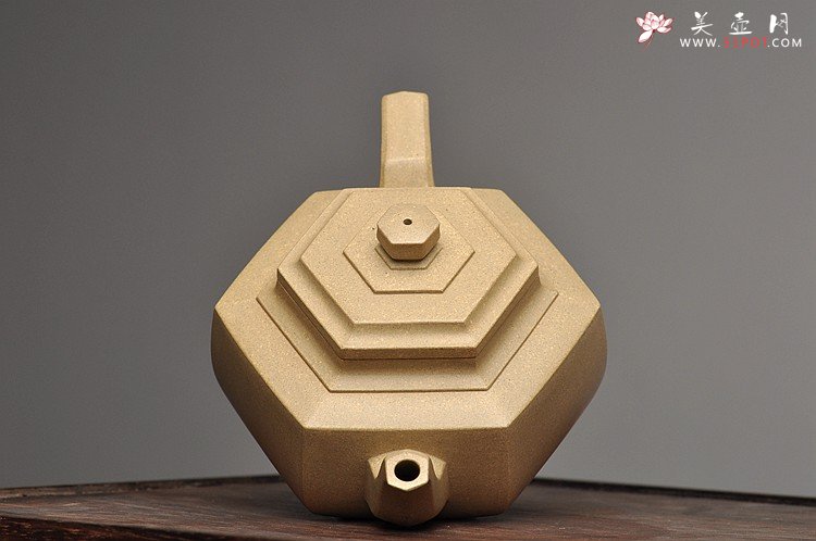 紫砂壶图片：许学军经典代表作 难得好工 精品本绿  全手雪华 - 宜兴紫砂壶网