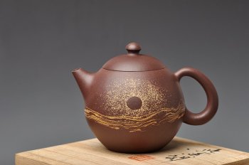 紫砂壶图片：国工闵祥君新作 传统经典 通透绞泥作品 旭日东升之龙蛋 - 宜兴紫砂壶网