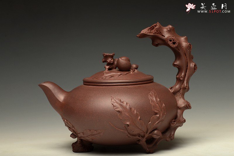 紫砂壶图片：霸气外露o(∩_∩)o  圣桃壶 精品重器 其功力可见一斑 诸兄细品~ - 宜兴紫砂壶网