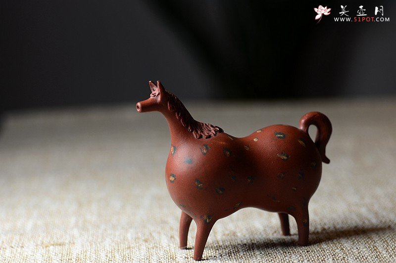 紫砂壶图片：马到吉象~ 施奇华新年特色文房茶宠 全手工 颇有玩味~ - 宜兴紫砂壶网