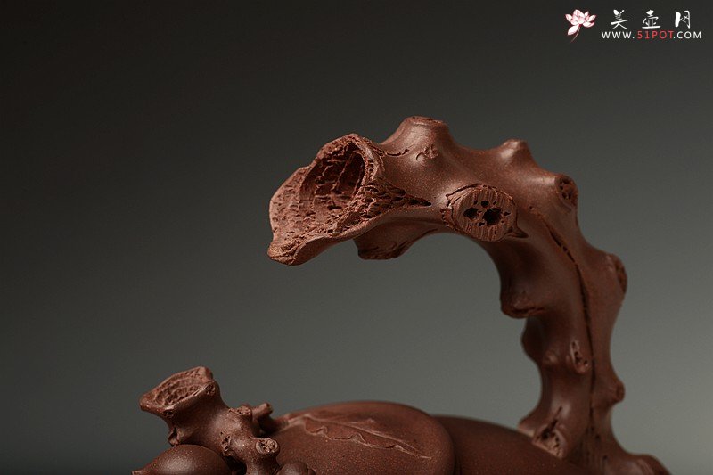 紫砂壶图片：霸气外露o(∩_∩)o  圣桃壶 精品重器 其功力可见一斑 诸兄细品~ - 宜兴紫砂壶网