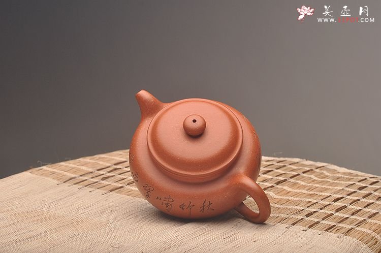 紫砂壶图片：器形端庄 优质降坡泥 颇有玩味~ 全手仿古 - 宜兴紫砂壶网