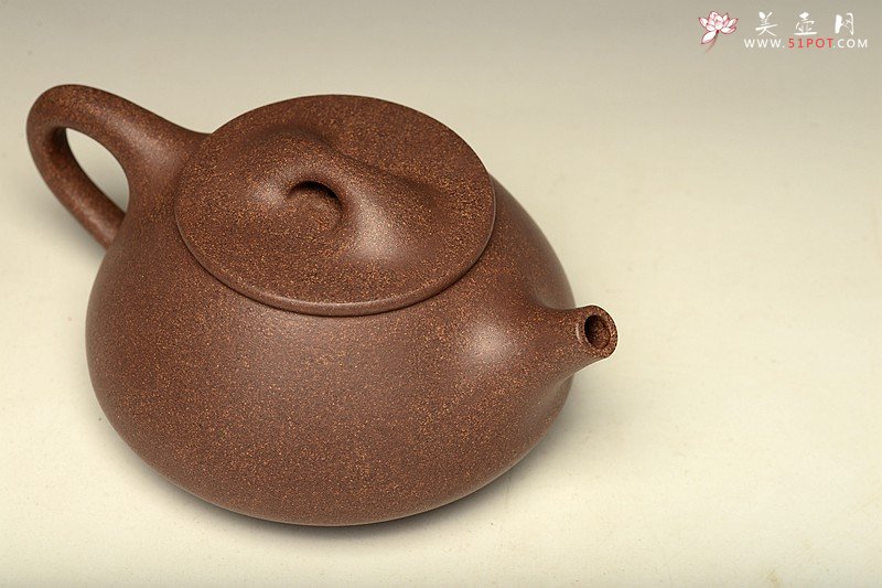 紫砂壶图片：难得老紫泥调砂 器形端庄大气  全手霸王瓢 满瓢 - 宜兴紫砂壶网