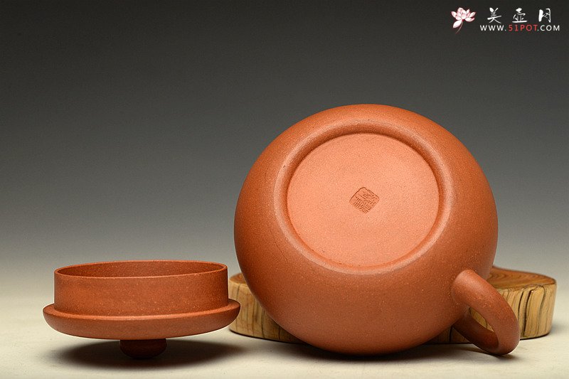 紫砂壶图片：瞿斌原创设计 秀丽不失可爱 静雅 守拙 黄龙山原矿红泥 - 宜兴紫砂壶网