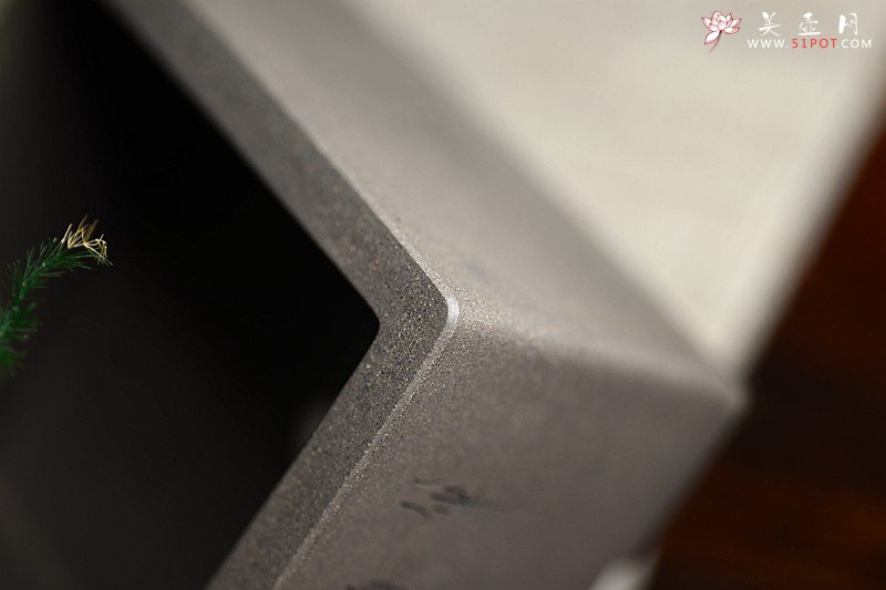 紫砂壶图片：清韵悠长 精工典范 小花盆 文房雅玩 国助和石装饰 - 宜兴紫砂壶网