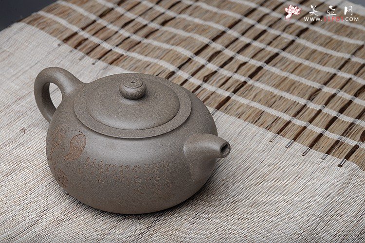 紫砂壶图片：饱满浑厚 生活感悟~ 钱伟刚原创作品 耐品之作 虚极 - 宜兴紫砂壶网