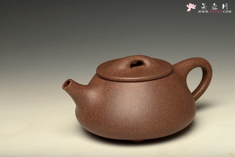 紫砂壶图片：难得老紫泥调砂 器形端庄大气  全手霸王瓢 满瓢 - 宜兴紫砂壶网
