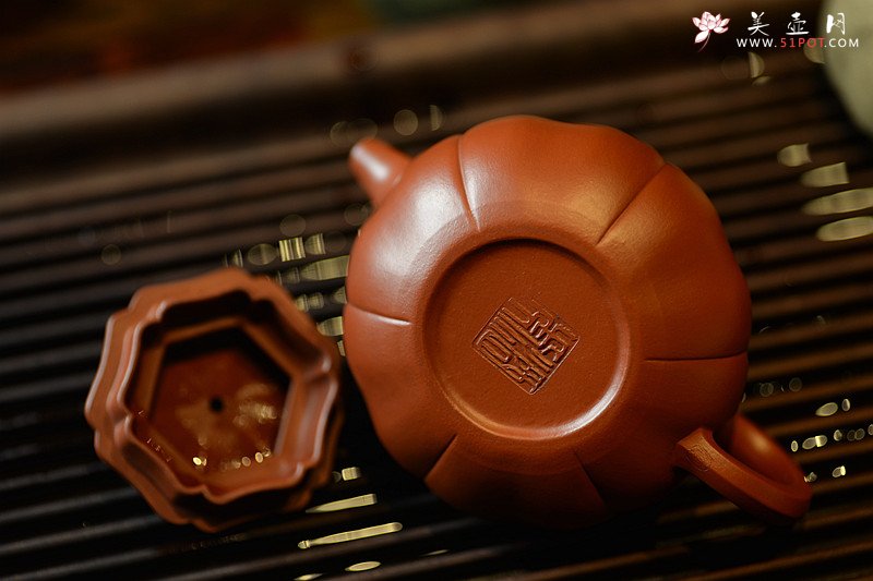 紫砂壶图片：酒虎甲午新作 难度极大  全手工朱泥葵仿古 - 宜兴紫砂壶网
