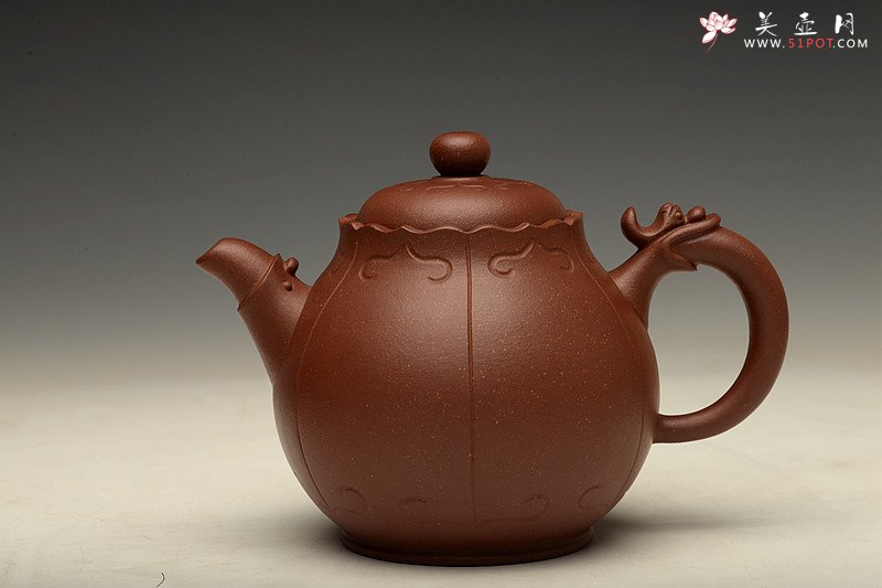 紫砂壶图片：黄龙源底槽青 造型新颖 实用精致 龙珠 - 宜兴紫砂壶网