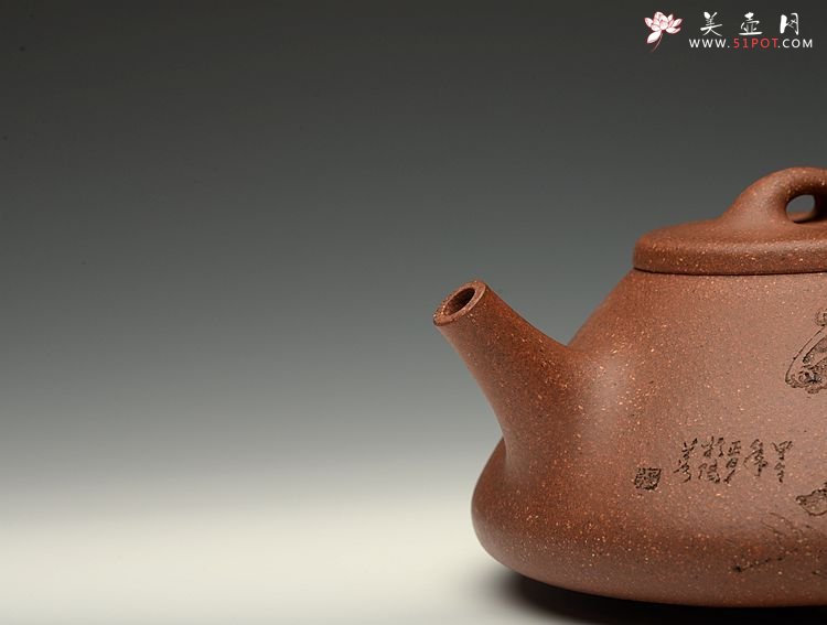 紫砂壶图片：周斌全手演绎 摹古子冶 不一样的风味~ 原矿鱼籽砂 - 宜兴紫砂壶网