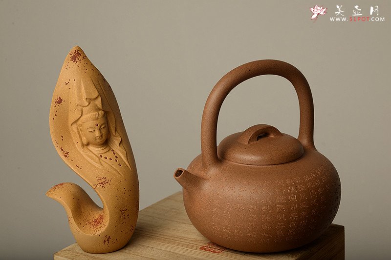 紫砂壶图片：雅致文气 周杰全手心经提梁巨轮三式 可以烧水的巨轮o(∩_∩)o - 宜兴紫砂壶网