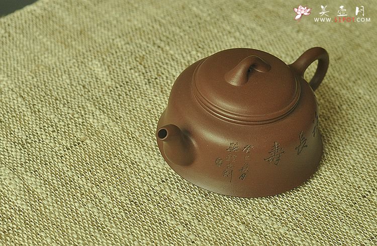 紫砂壶图片：陈进最新力作 温文尔雅 敦厚古朴 全手紫缘 - 宜兴紫砂壶网