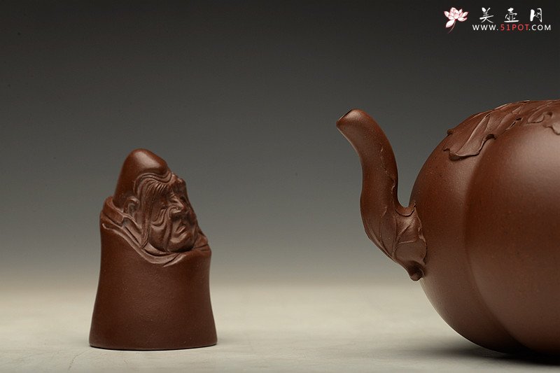 紫砂壶图片：顾正芳甲午年新作 薄胎筋囊花器 饱满挺拔 线条优美 全手工六瓣南瓜 - 宜兴紫砂壶网