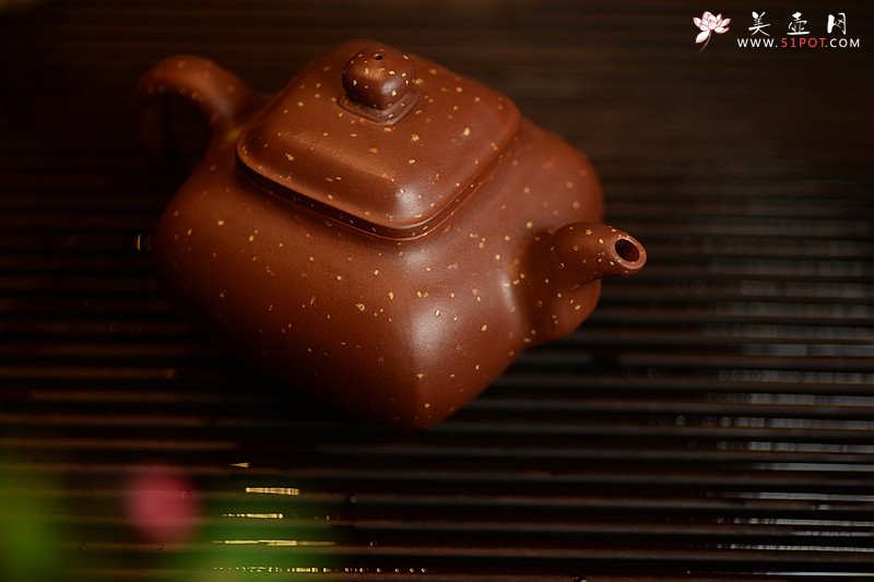 紫砂壶图片：醉美巧克力o(∩_∩)o  方圆之美 全手铺砂传炉 - 宜兴紫砂壶网