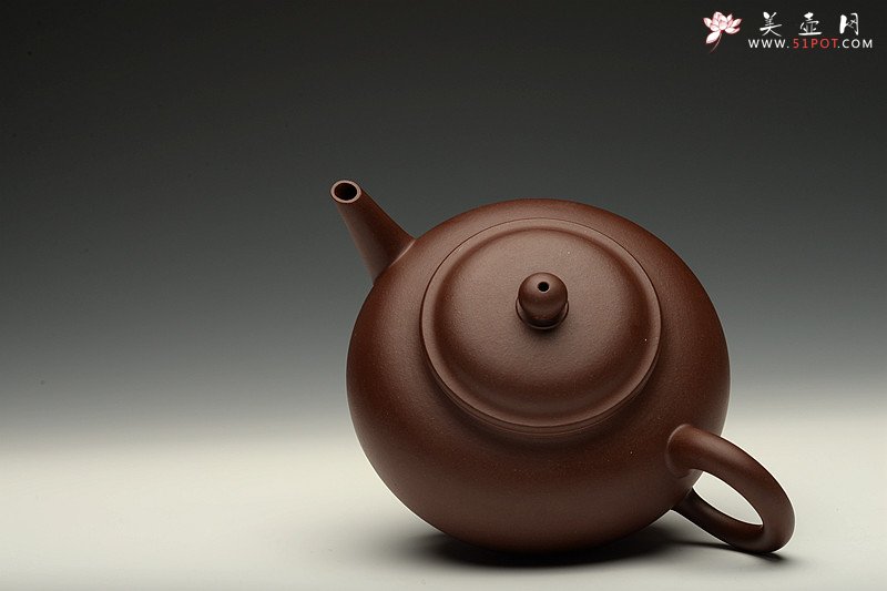 紫砂壶图片：神韵探寻 全手三足水平 实力体现 舒展大气 - 宜兴紫砂壶网