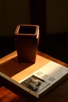 紫砂壶图片：张秋平全手制花盆 陆逸舟精心装饰 四方开光花盆 - 宜兴紫砂壶网