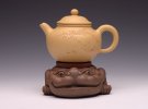 紫砂壶图片：金蟾托 - 宜兴紫砂壶网