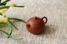 紫砂壶图片：风韵各不同o(∩_∩)o   黄金朱泥之全手西施 传统全手的魅力 - 宜兴紫砂壶网