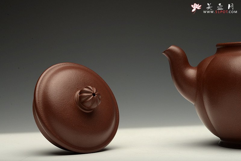 紫砂壶图片：筋囊佳器 端庄大方 清时风度~ 全手春蕾 - 宜兴紫砂壶网