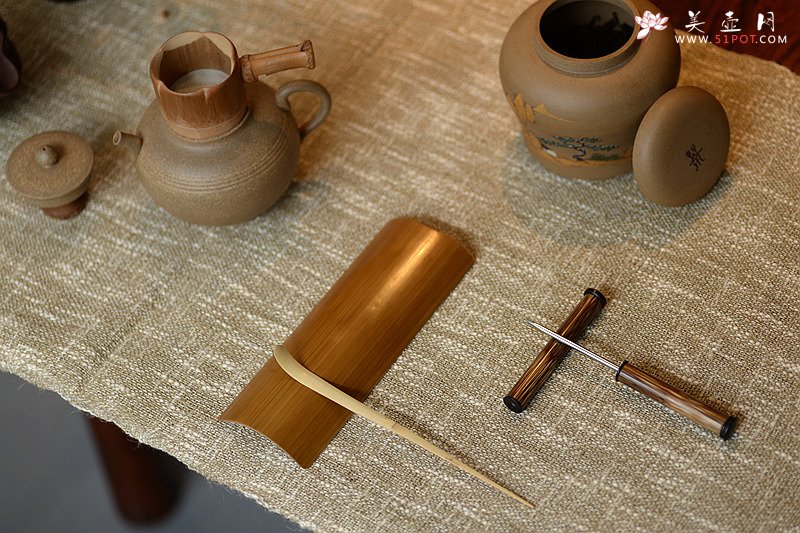 紫砂壶图片：美壶特惠 茶盘必备竹韵小套组 茶拨 茶荷 茶针 盖托 竹漏 - 宜兴紫砂壶网