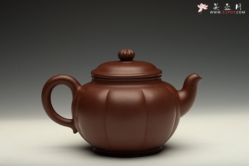 紫砂壶图片：筋囊佳器 端庄大方 清时风度~ 全手春蕾 - 宜兴紫砂壶网