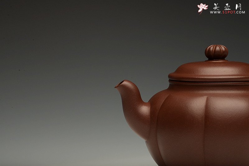 紫砂壶图片：筋囊佳器 端庄大方 清时风度~ 全手春蕾 - 宜兴紫砂壶网