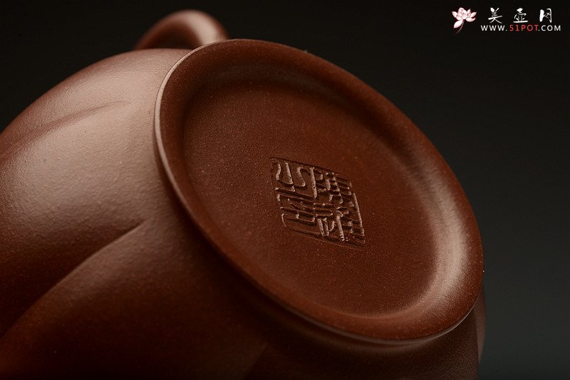紫砂壶图片：筋囊佳器 端庄大方 清时风度~ 全手春蕾 - 宜兴紫砂壶网