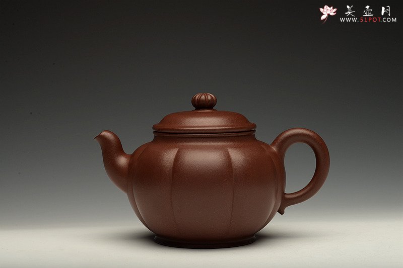 紫砂壶图片：筋囊佳器 端庄大方 清时风度~ 全手春蕾 - 宜兴紫砂壶网