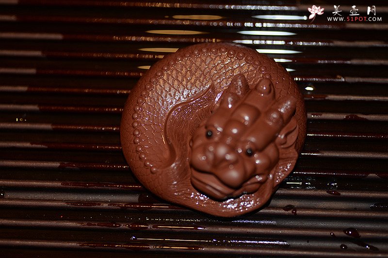 紫砂壶图片：茶盘小茶宠之蟠龙 - 宜兴紫砂壶网