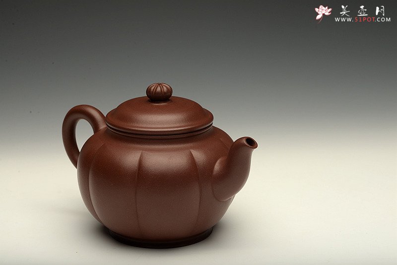 紫砂壶图片：筋囊佳器 端庄大方 清时风度~ 全手春蕾 - 宜兴紫砂壶网