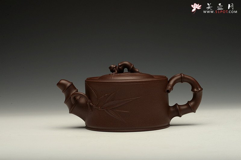 紫砂壶图片：陈腐老紫泥 精致花货之小竹段 居不可无竹o(∩_∩)o 仅1把不接受定做 - 宜兴紫砂壶网