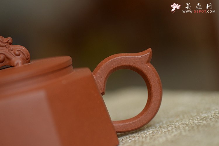 紫砂壶图片：唐文新作 稳重大气   全手八方柱础 - 宜兴紫砂壶网