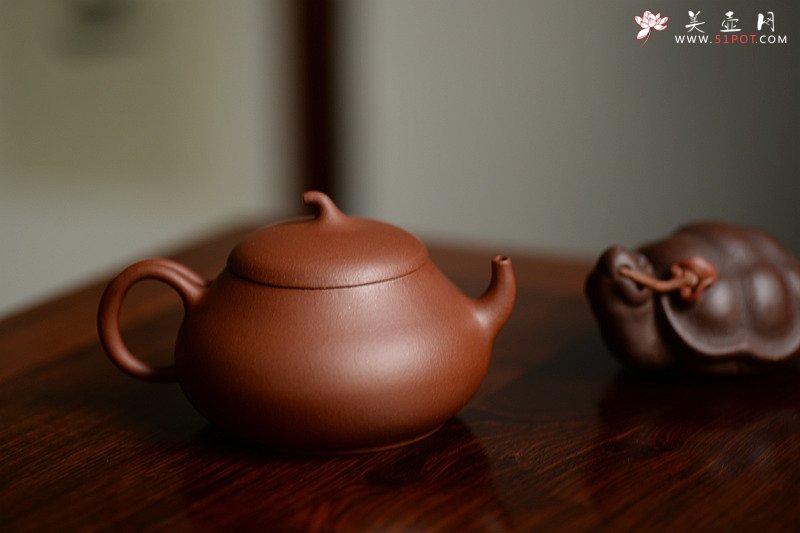 紫砂壶图片：张悦原创文人壶 感悟慢生活~ 全手遐逸壶 精品底槽青 - 宜兴紫砂壶网