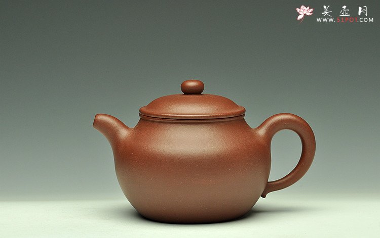 紫砂壶图片：敦厚耐品  古朴典雅  全手莲子 - 宜兴紫砂壶网