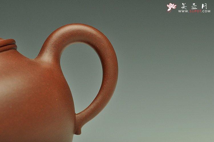 紫砂壶图片：敦厚耐品  古朴典雅  全手莲子 - 宜兴紫砂壶网