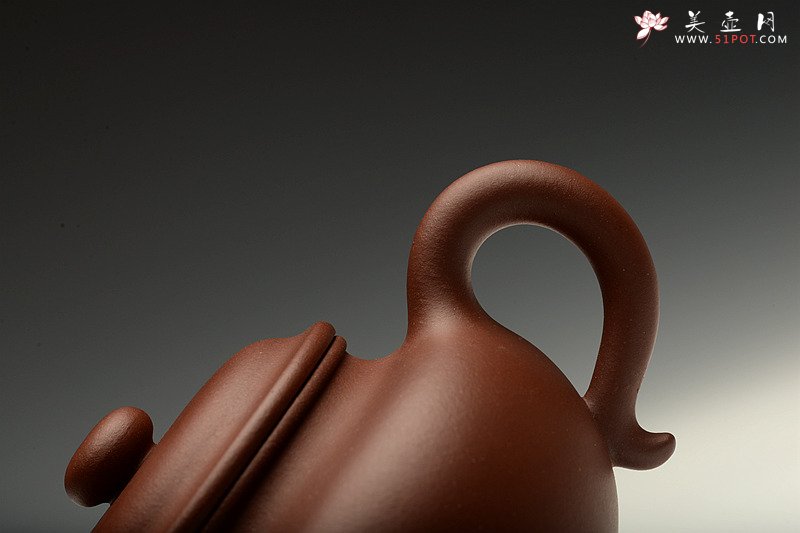 紫砂壶图片：传统器形 端庄大方  纯净黄龙山底槽青 全手仿古 - 宜兴紫砂壶网