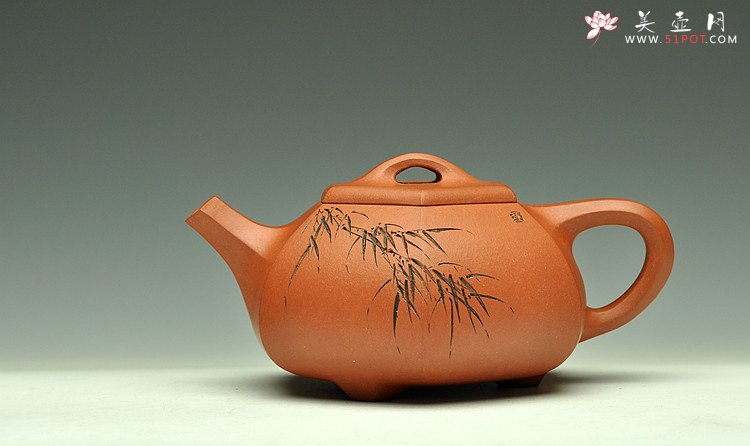 紫砂壶图片：线条流畅 挺拔有力  六方石瓢  实用佳品 - 宜兴紫砂壶网