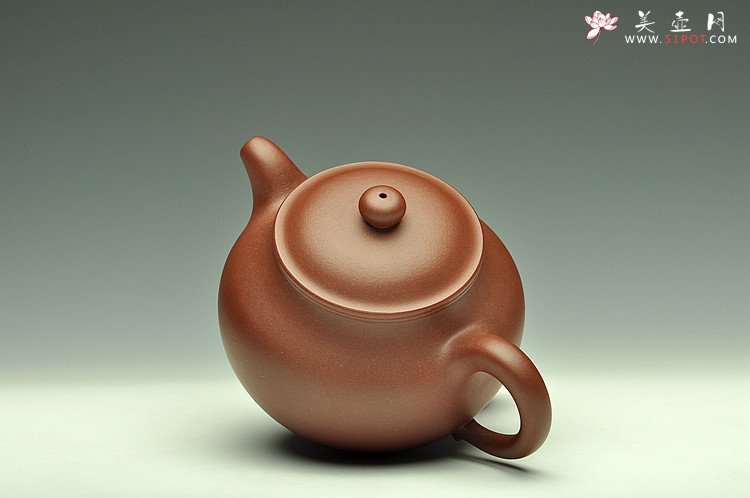 紫砂壶图片：敦厚耐品  古朴典雅  全手莲子 - 宜兴紫砂壶网