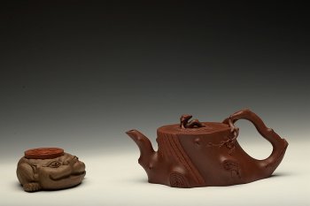 紫砂壶图片：似龟似桩 气韵流畅 精品 全手长寿梅桩 吉祥如意 - 宜兴紫砂壶网