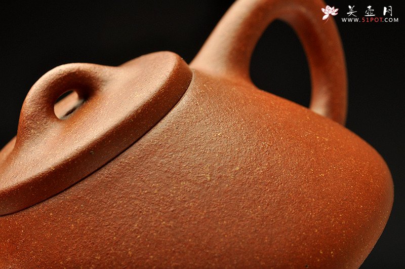 紫砂壶图片：手工练制纯料降坡泥 倔强可爱~ 全手子冶石瓢 雅致喜人 - 宜兴紫砂壶网