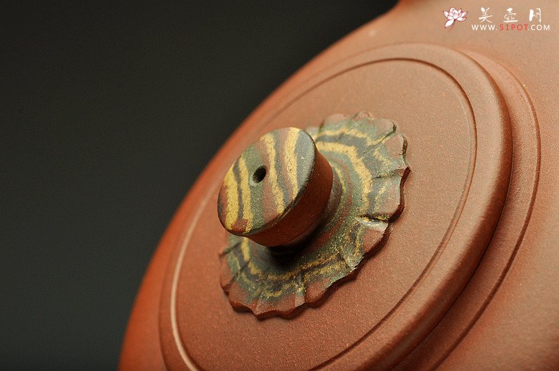 紫砂壶图片：国工闵祥君作品 习习清风引碧云 通透绞泥 全手碧云 古韵十足 - 宜兴紫砂壶网